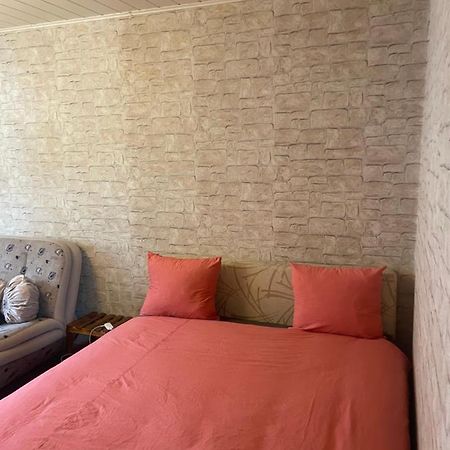 Airport Sarajevo Apartment 2 Luaran gambar