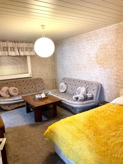Airport Sarajevo Apartment 2 Luaran gambar