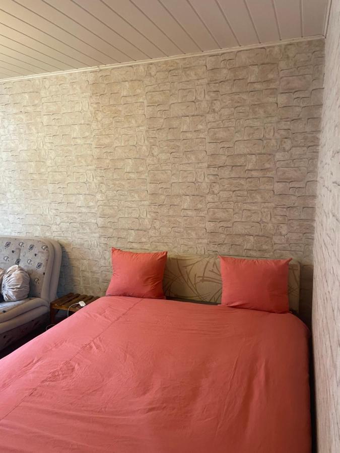 Airport Sarajevo Apartment 2 Luaran gambar